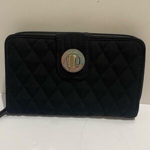 Vera Bradley Black Quilted Turn Lock Zip Around Wallet Logo Leopard Lining